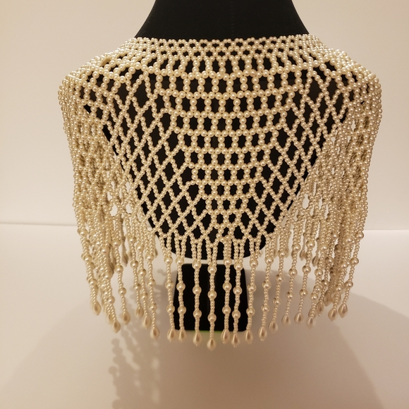 Cape - Picture 2 of 7